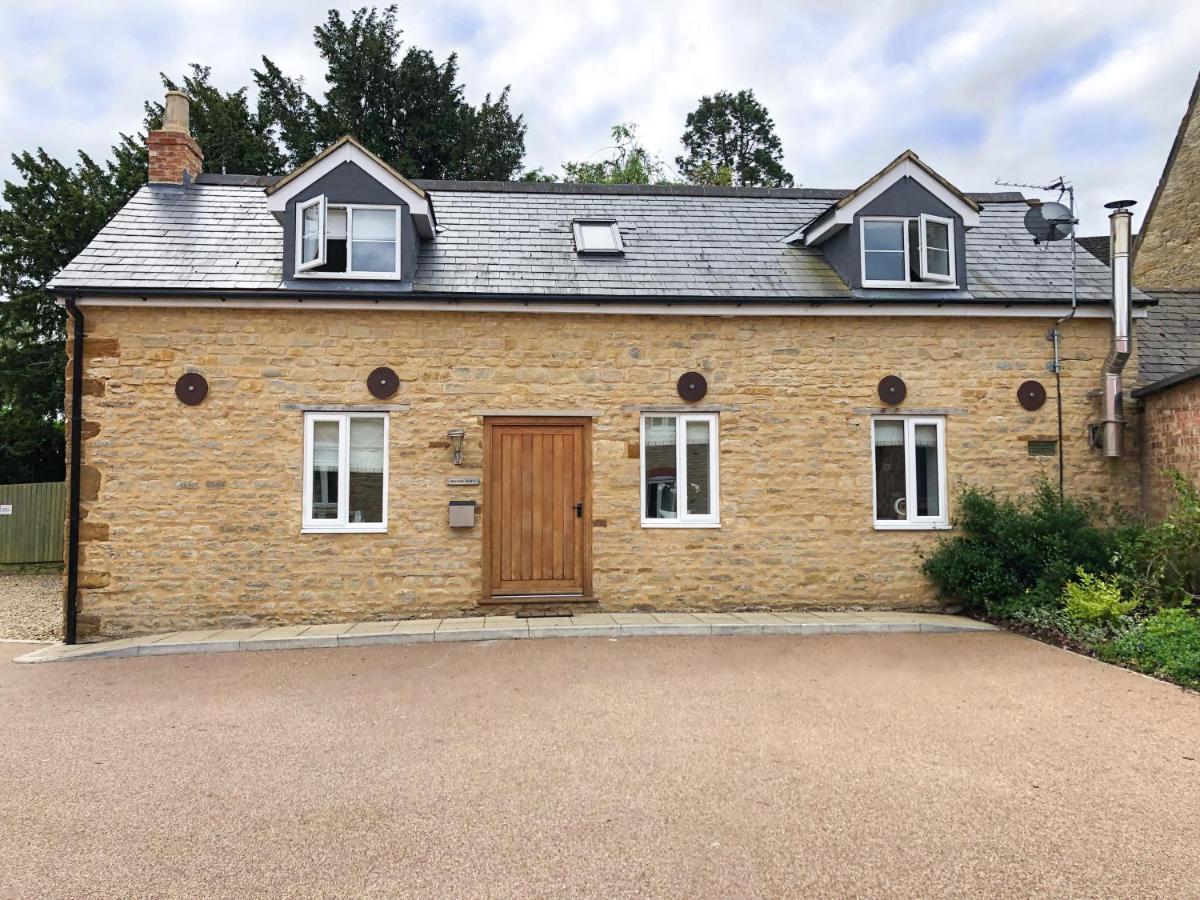 The Manor Barn Holiday home *